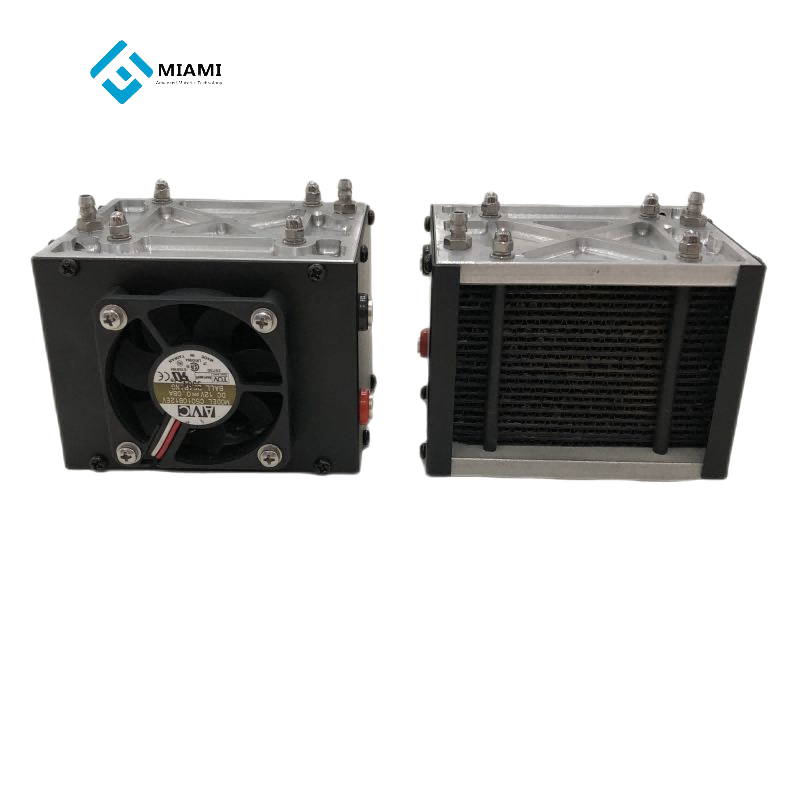 uso de la eficacia alta 25v de la pila de combustible del hidrógeno del módulo 2000w en proyecto del UAV